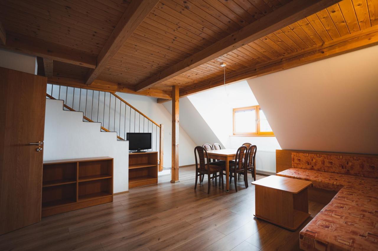 Jurica 84 Apartment *