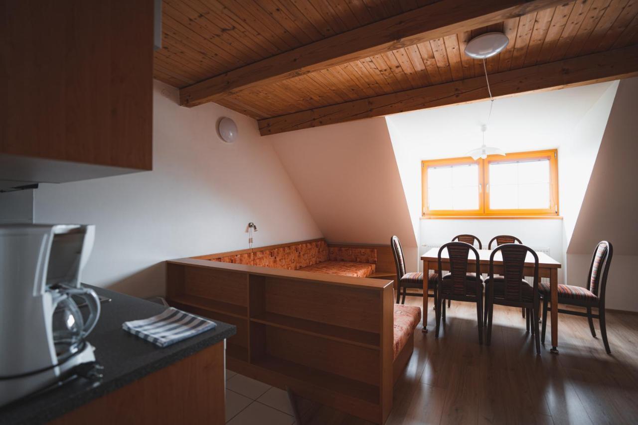 Jurica 84 Apartment